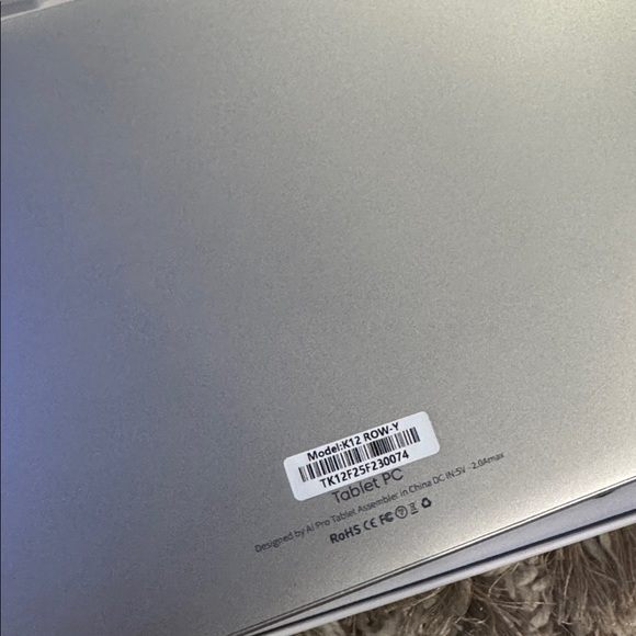 Tablet - Picture 3 of 5